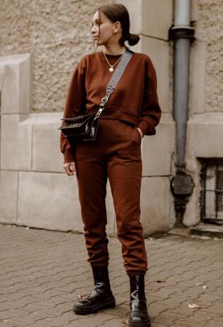 Trenerka i gležnjače omiljeni su zimski duo Instagram fashion cura. Izdvojili smo 10 inspirativnih kombinacija.