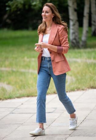 I Kate Middleton rado nosi cool tenisice ovog sustainable brenda, a trenutno su i na sniženju!