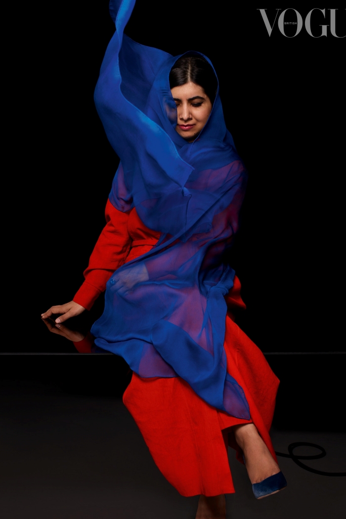 Najmlađa dobitnica Nobelove nagrade za mir na naslovnici britanskog Vogue magazina. Upoznajte Malalu Yousafzai.