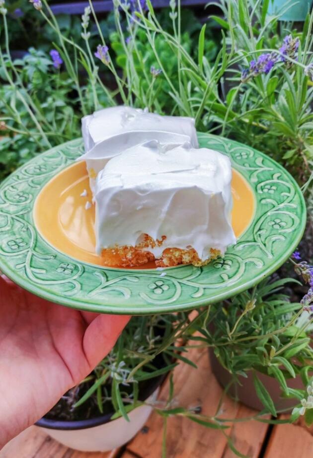 Recept za ukusnu, domaću šampitu koja se topi u ustima