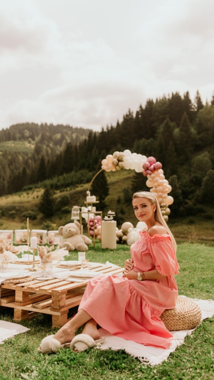 Svi preslatki detalji baby shower zabave u boho stilu koju je Naida organizirala sa kumom