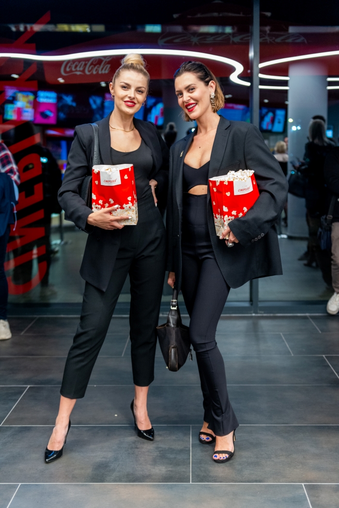 U Cineplexxu u Sarajevu održana dugo očekivana premijera filma 'Nije vrijeme za umiranje'. Donosimo djelić atmosfere!