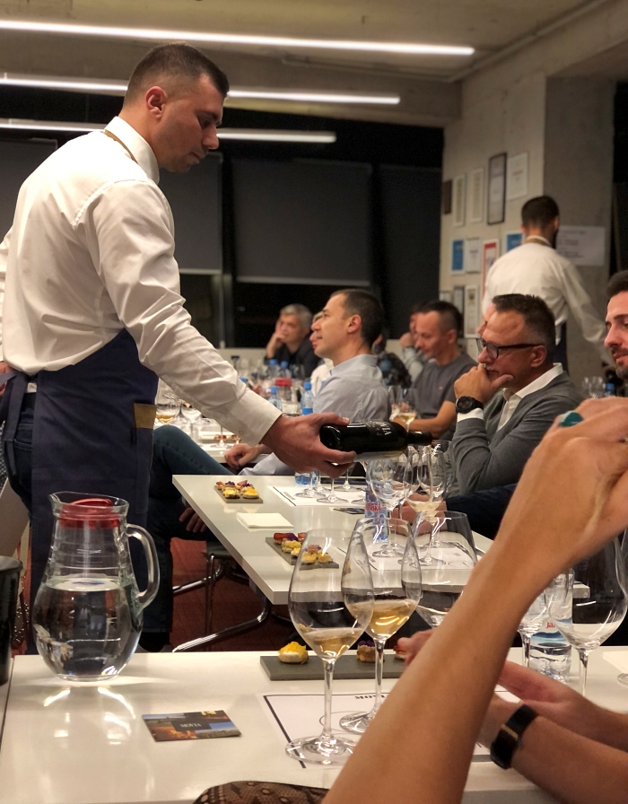 Foto priča: Vodimo vas na masterclass radionicu koju je kompanija Fina Vina uz vinariju Movia održala u Sarajevu