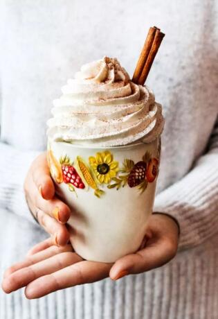 Kako sami možete pripremiti najpopularniju Starbucks jesensku kafu? Otkrivamo recept za Pumpkin Spice Latte