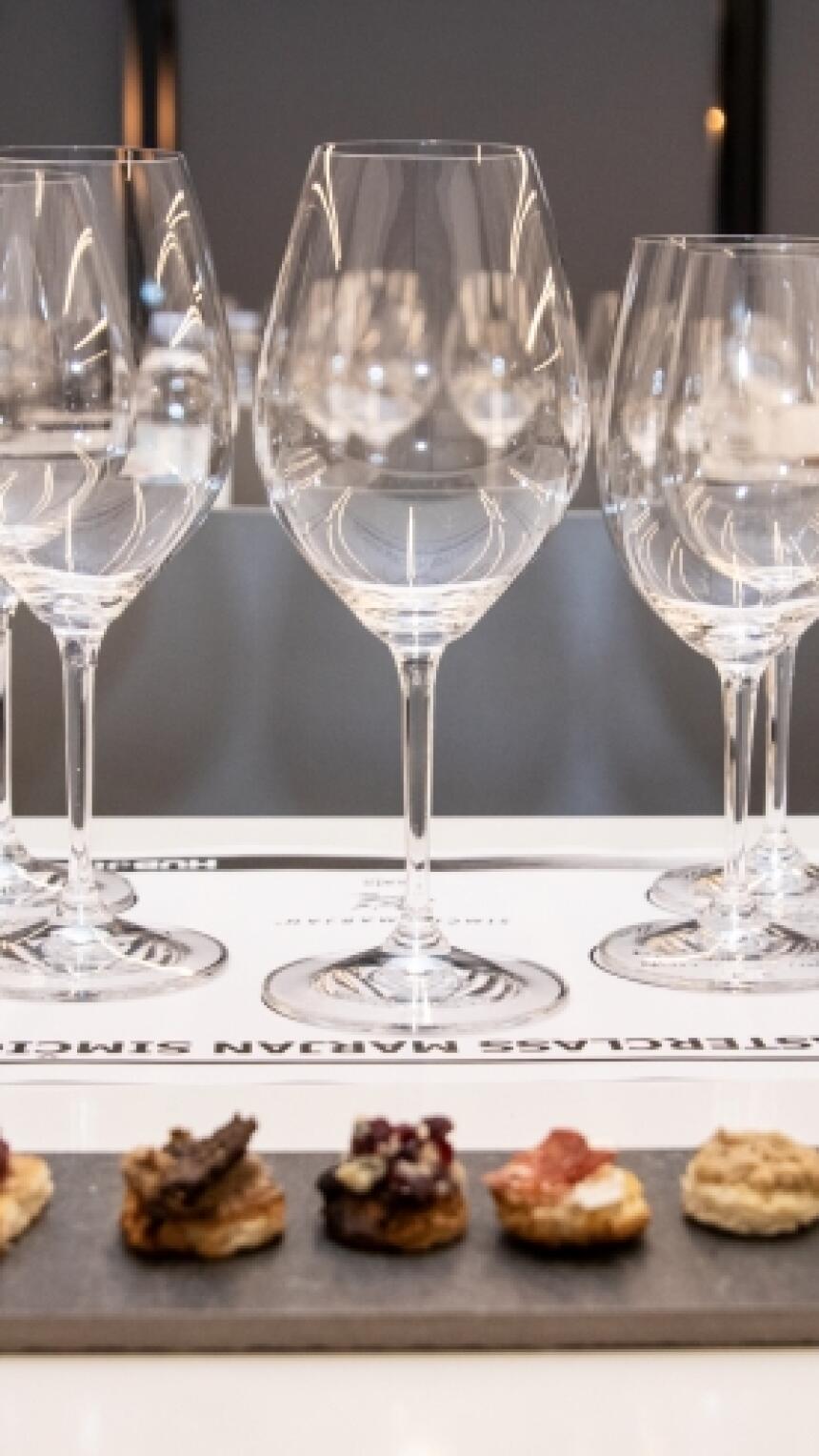 Poznati vinar Marjan Simčić održao je masterclass u Mostaru i Sarajevu, a ove je lekcije podijelio sa učesnicima