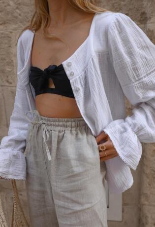 Fashion cure su svoje haljine za plažu zamijenile bijelim košuljama. Ovo su najljepše!