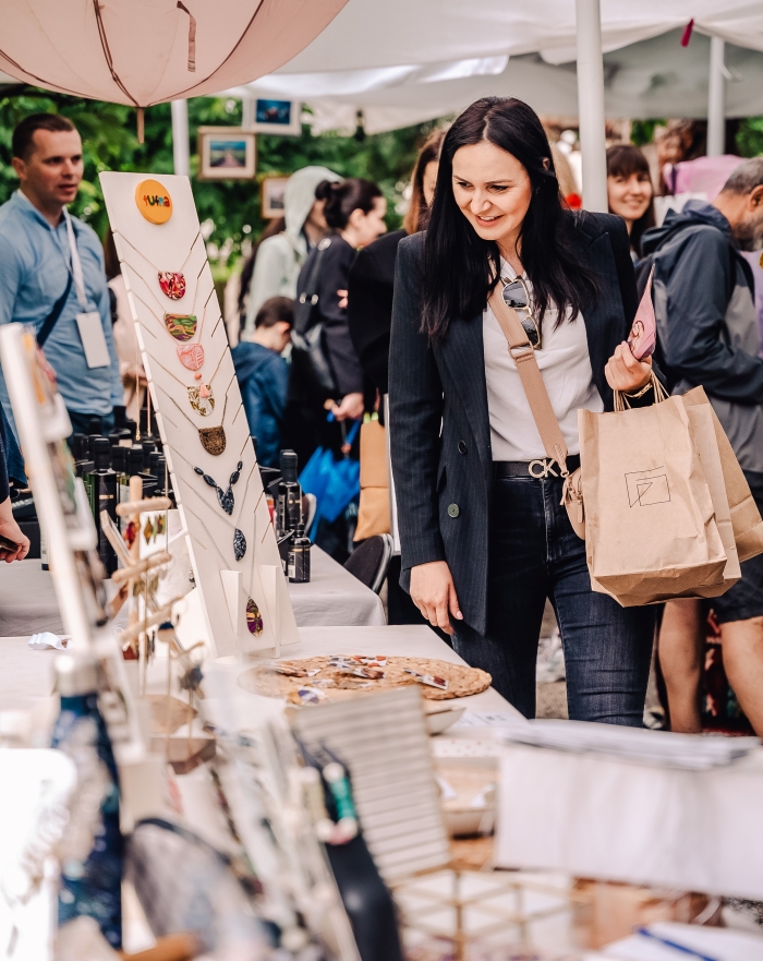 Foto priča: Pogledajte čime su nas kreativci oduševili na OREA Art Marketu
