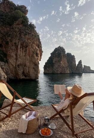 Knjige za plažu: 4 naslova koja su super lagana i brza za čitanje