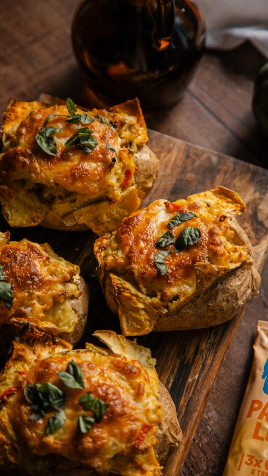 Ovaj kremasti punjeni krompir je novi hit – svi će vas pitati za recept, čak i mama!