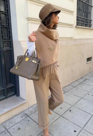 Pelerina o kojoj svi šapuću: ZARA model s resama za elegantan i drugačiji stil