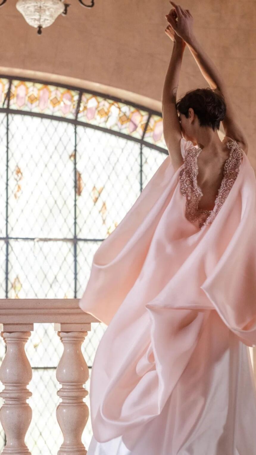 Recite 'DA' vjenčanicama bh. brenda - Kaftan Studio glamur svjetske scene.