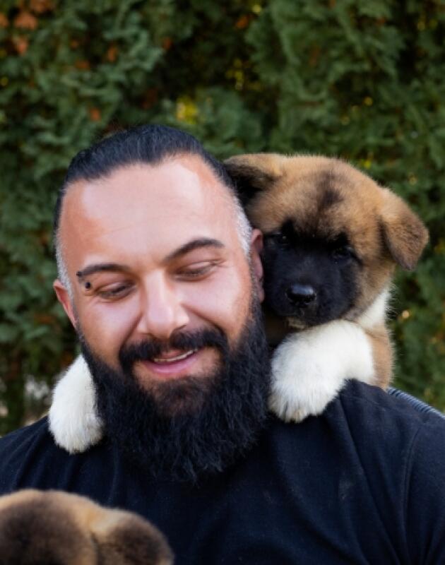 Nedim Šuta: Muškarac koji kroz WOOFCAST mijenja način na koji razumijemo pse