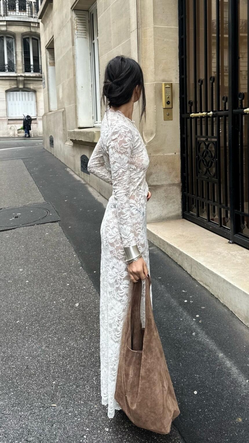 Proljetni dress code u znaku čipke: Ovo su komadi koji osvajaju na prvi pogled.