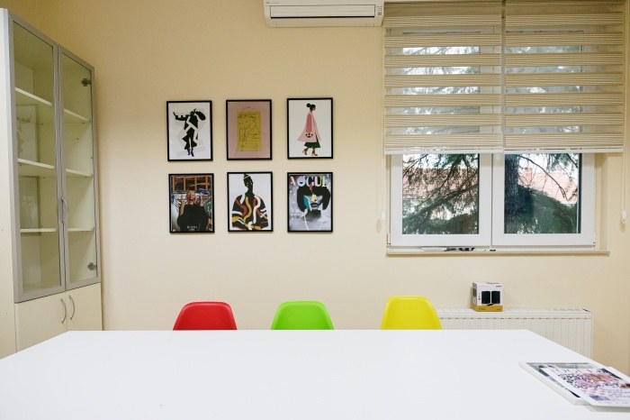 Zavirili smo u novu School&School školu u Mostaru i saznali pojedinosti o uređenju i inovativnim kursevima za mališane