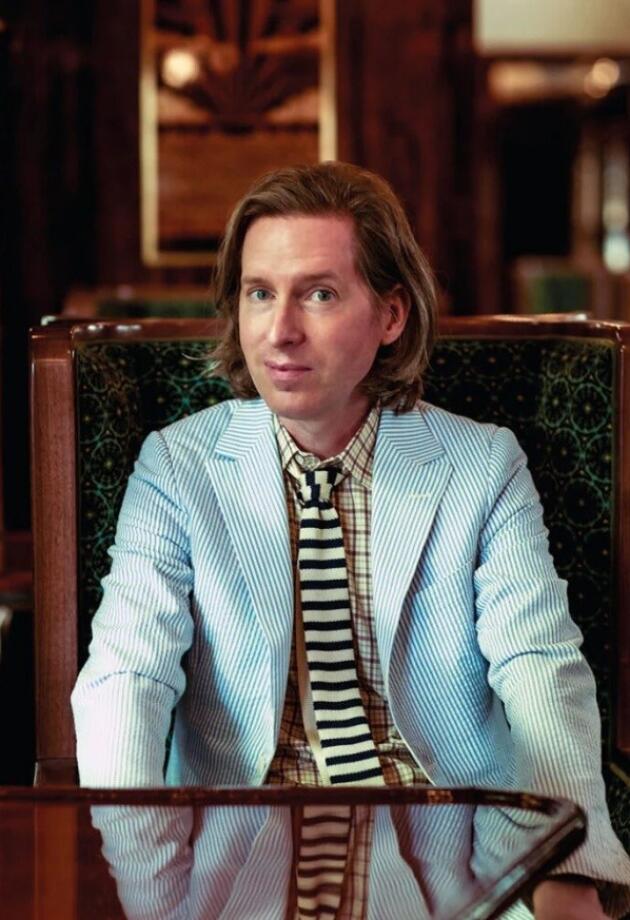 Uređenje vagona ovog vlaka potpisuje redatelj Wes Anderson prepoznatljiv po estetskim scenama vlakova u svojim filmovima