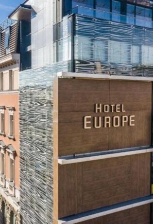 Bonjour.blagdansko darivanje: Wellness opuštanje u neodoljivom ambijentu Hotela Europe