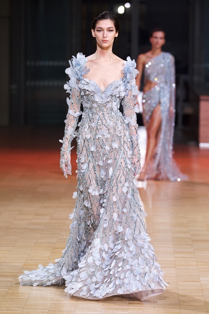 Wow! Bajkovite Elie Saab kreacije i ovog puta ostavljaju bez daha u Parizu