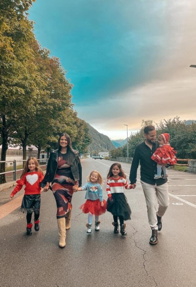 MAME RULZ: Ivona ima 4 djece, živi u Švicarskoj i priča o odgoju i njenoj svakodnevici