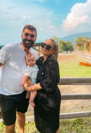 MAME RULZ: Naida otkriva više o putovanju s bebom i prvim mjesecima sa sinom