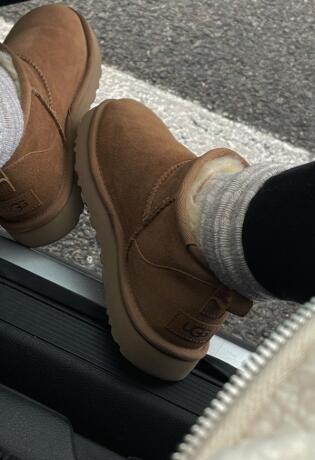 7 prijedloga kako nositi mini Ugg čizme svaki dan