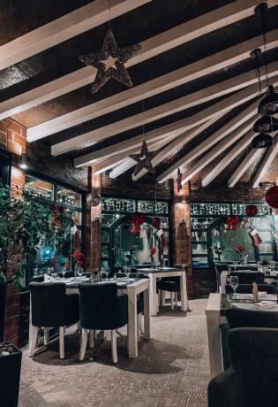 Restoran Garden u blizini Sarajeva idealan je za vikend izlet, a ima i prekrasnu baštu