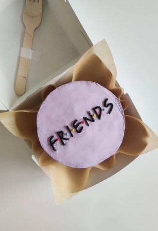 Ovaj bh. cake shop izrađuje najslađe mini torte sa simpatičnim natpisima i ilustracijama