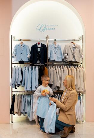 Shopping s djecom: Ajla otkriva kako pronaći savršene komade bez stresa!