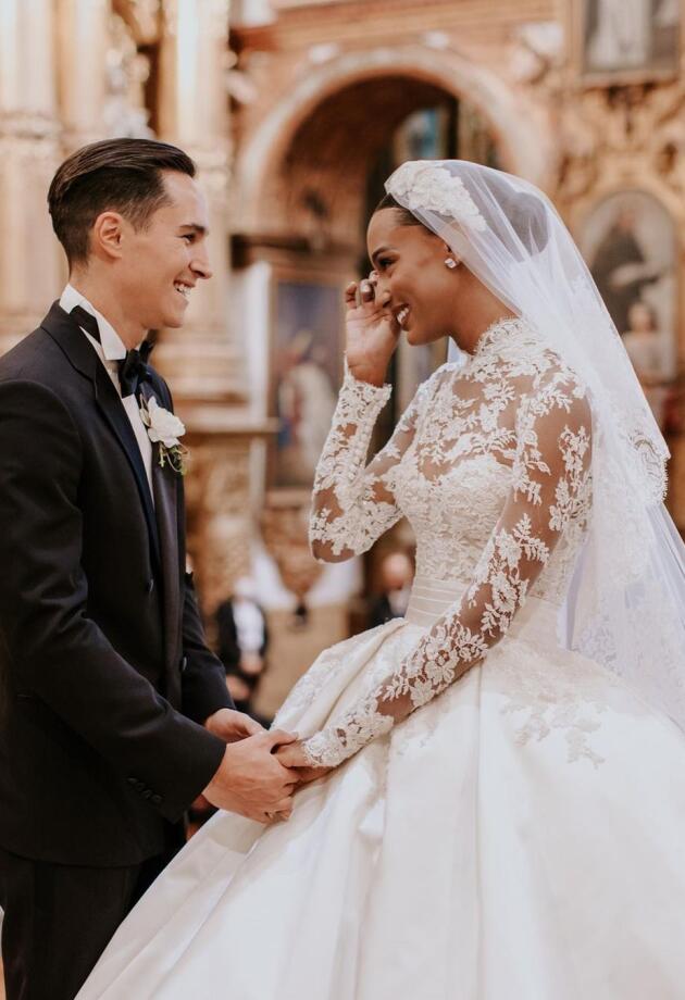 Poznati model Jasmine Tookes se vjenčala u prekrasnoj Zuhair Murad haljini koja je inspirisana vjenčanicom Grace Kelly