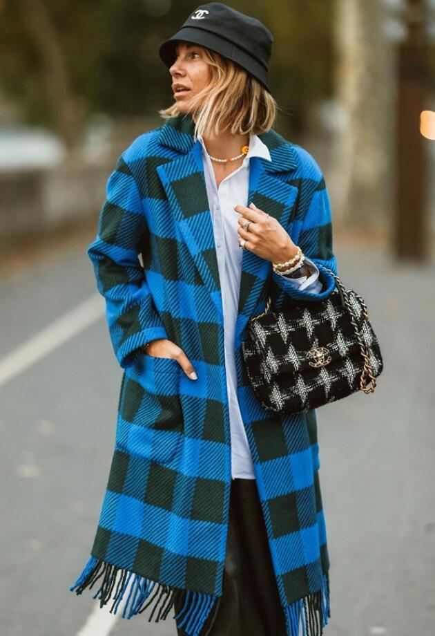 Karirani kaput u 10 street style kombinacija