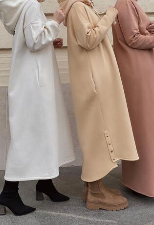 Street style odjeća može izgledati profinjeno, a minimalistička mini kokekcija Ilme Zilić to i dokazuje