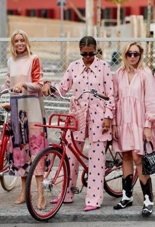 Trend report: Street style kombinacije u nježno ružičastoj boji