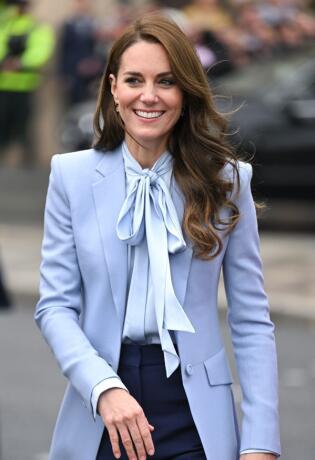 Rekreirajte ovaj look Kate Middleton, ali u bijeloj boji