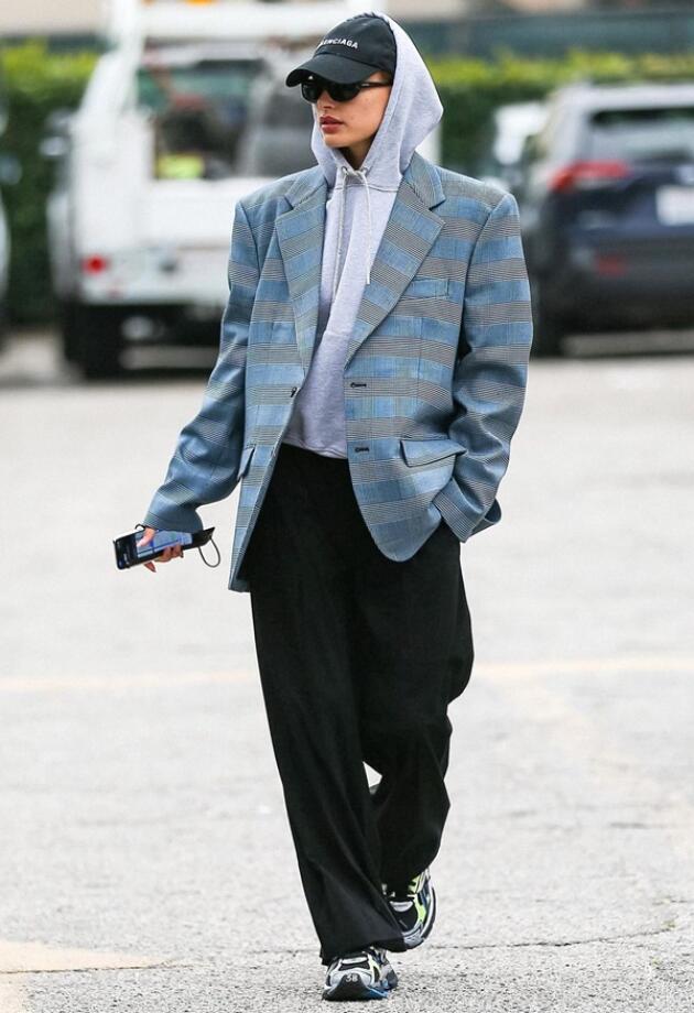 Ove kombinacije poznatih dama poslužit će kao inspiracija za kreiranje jesenjih outfita