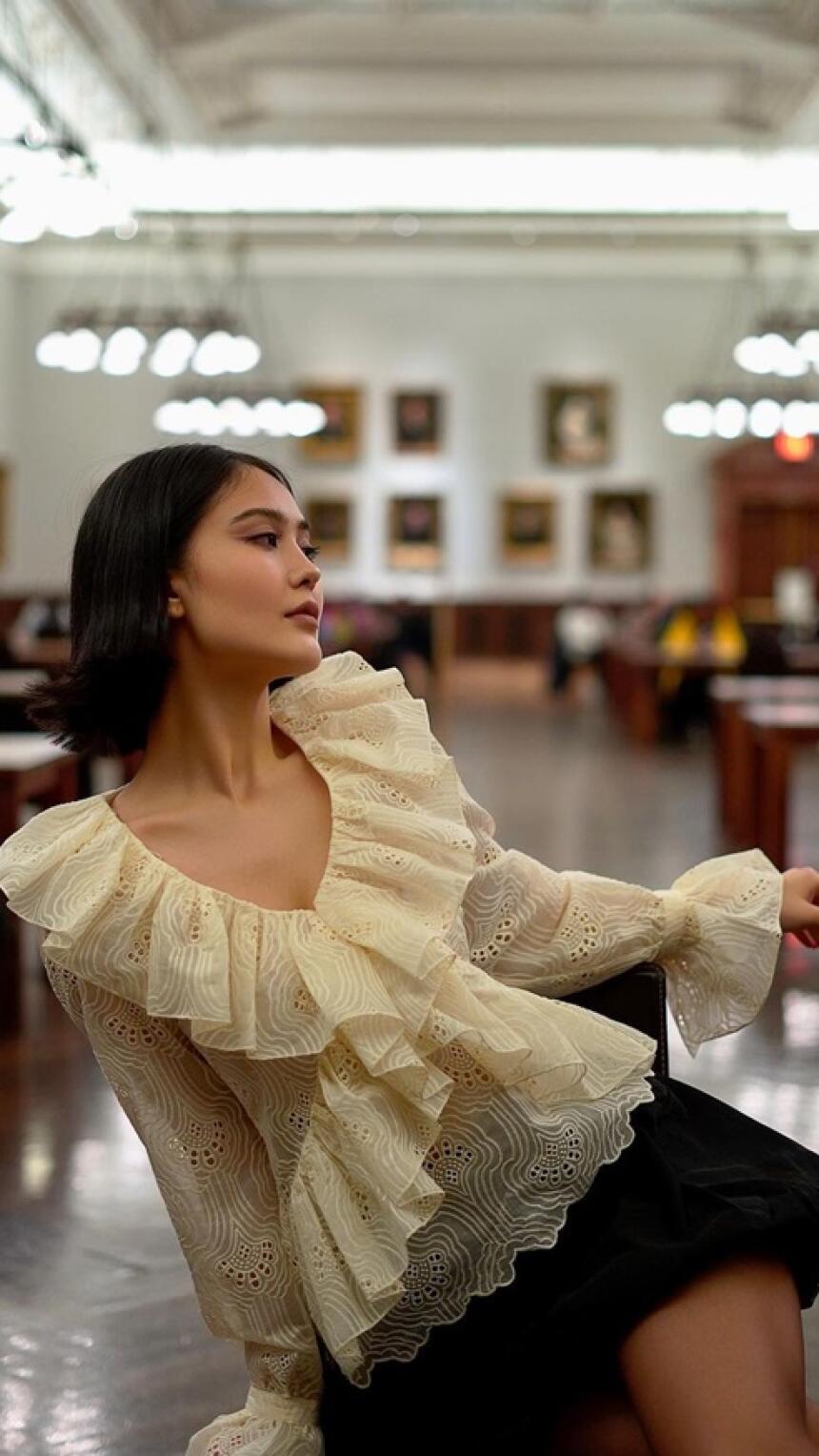 Rupičasta bluza koja vas je oduševila prošle godine, ponovo je dostupna za kupovinu