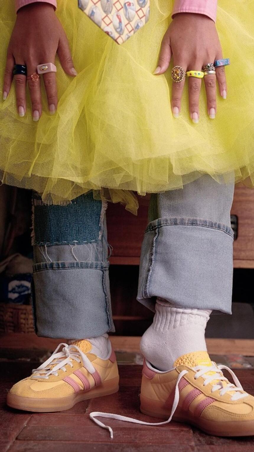 Pastelne boje ovih Gazelle adidas tena će vas osvojiti. Tu je link za kupovinu.