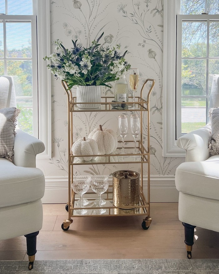 Simpatičan mini bar u domu? Donosimo savjete za uređenje.