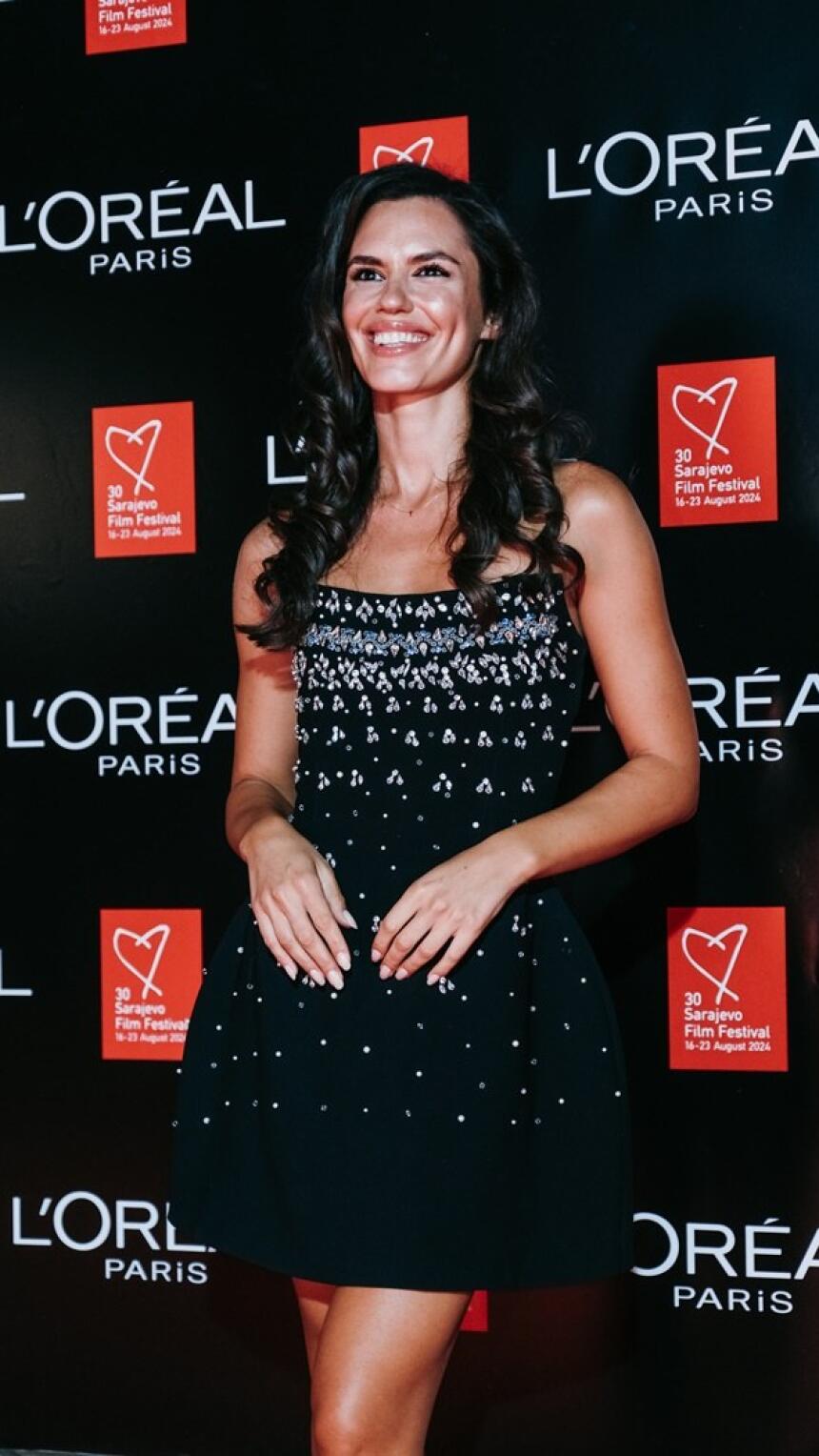 L'Oréal Paris na crvenom tepihu Sarajevo Film Festivala: Glamur i elegancija