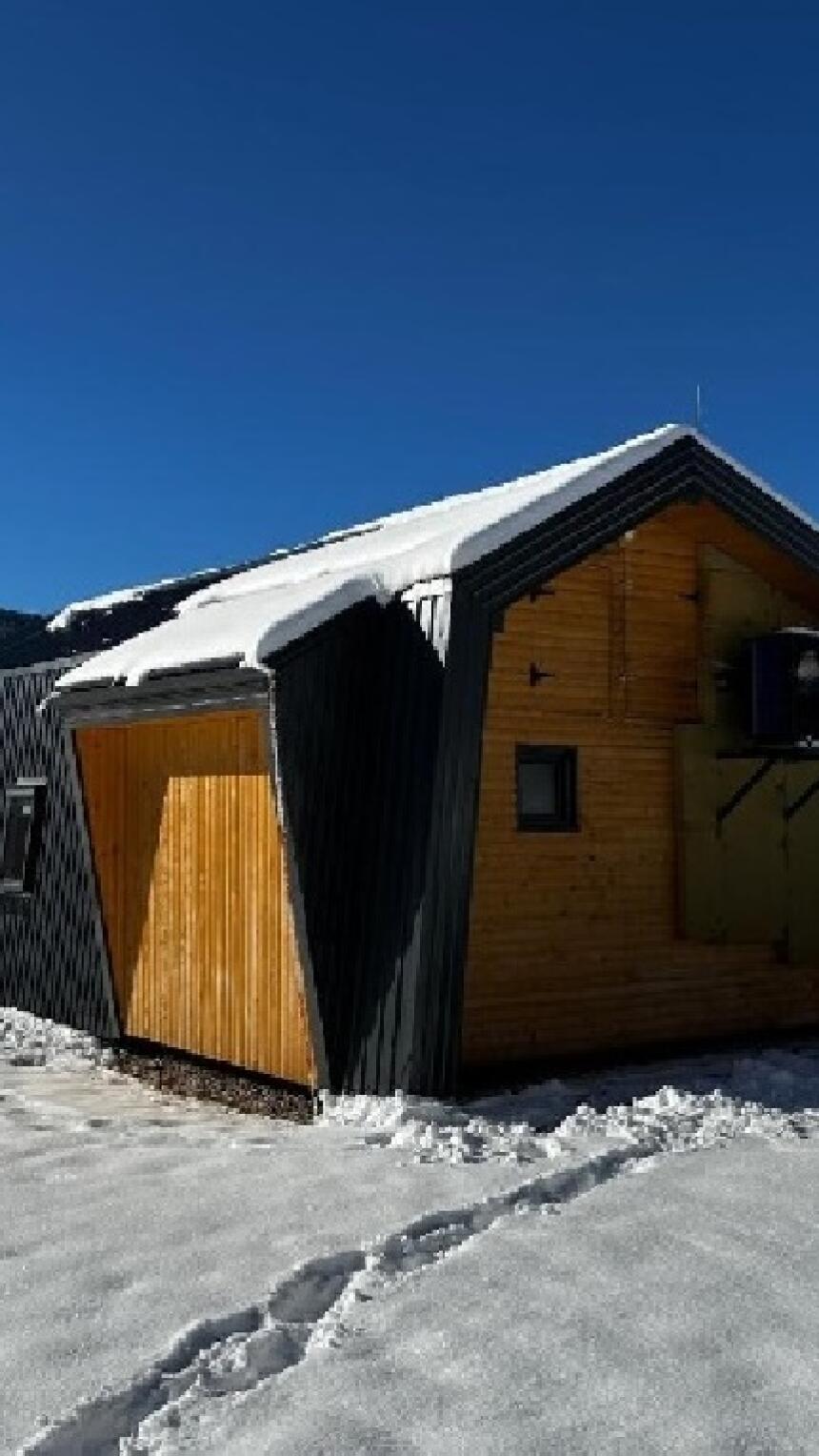 Villa sa saunom i jacuzzijem, skrivena 2h od Sarajeva, čeka samo na vas