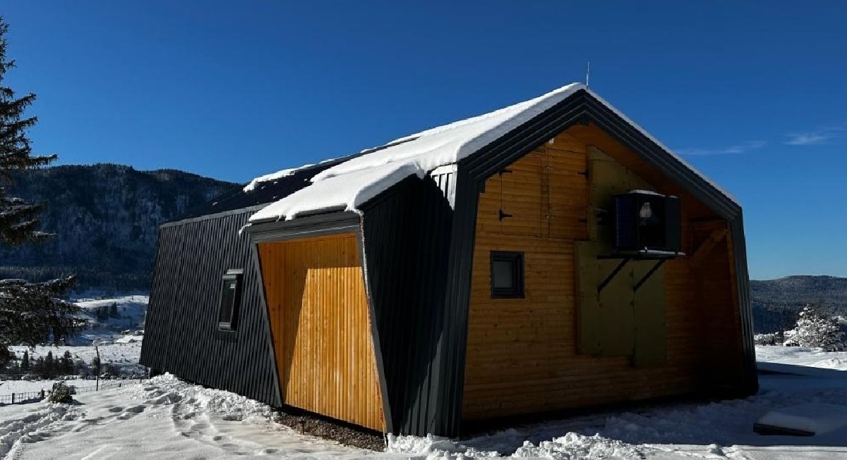 Villa sa saunom i jacuzzijem, skrivena 2h od Sarajeva, čeka samo na vas