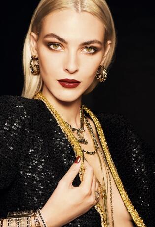 Otkrijte jednu od najljepših blagdanskih makeup kolekcija