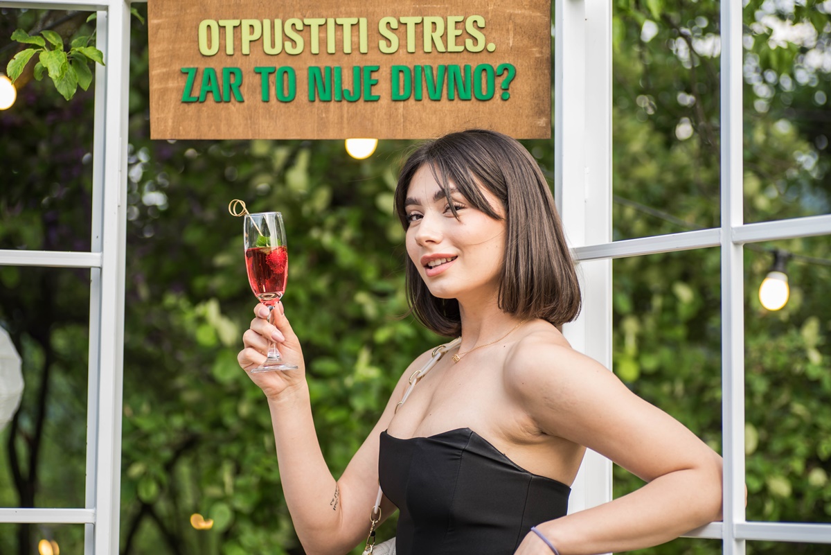 Donosimo atmosferu s predstavljanja novog Somersby okusa jagoda i limeta, bez alkohola