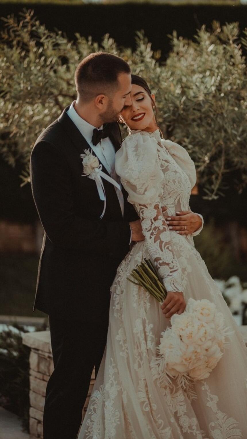 Nives je za vjenčanje imala sanjivi bridal look, a mi otkrivamo sve detalje romantične bajke