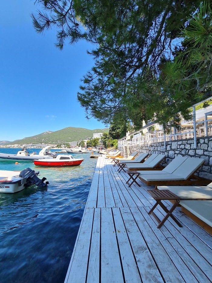 Ovaj beach bar u Neumu mjesto je za istinski ljetni užitak