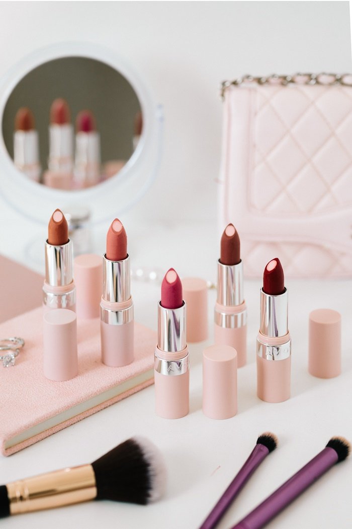 4 beauty savjeta koja će promijeniti način stavljanja mat ruža + shopping preporuke