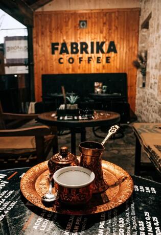 Fabrika Coffee: Zavirite na novu lokaciju u Mostaru za druženje s prijateljicama
