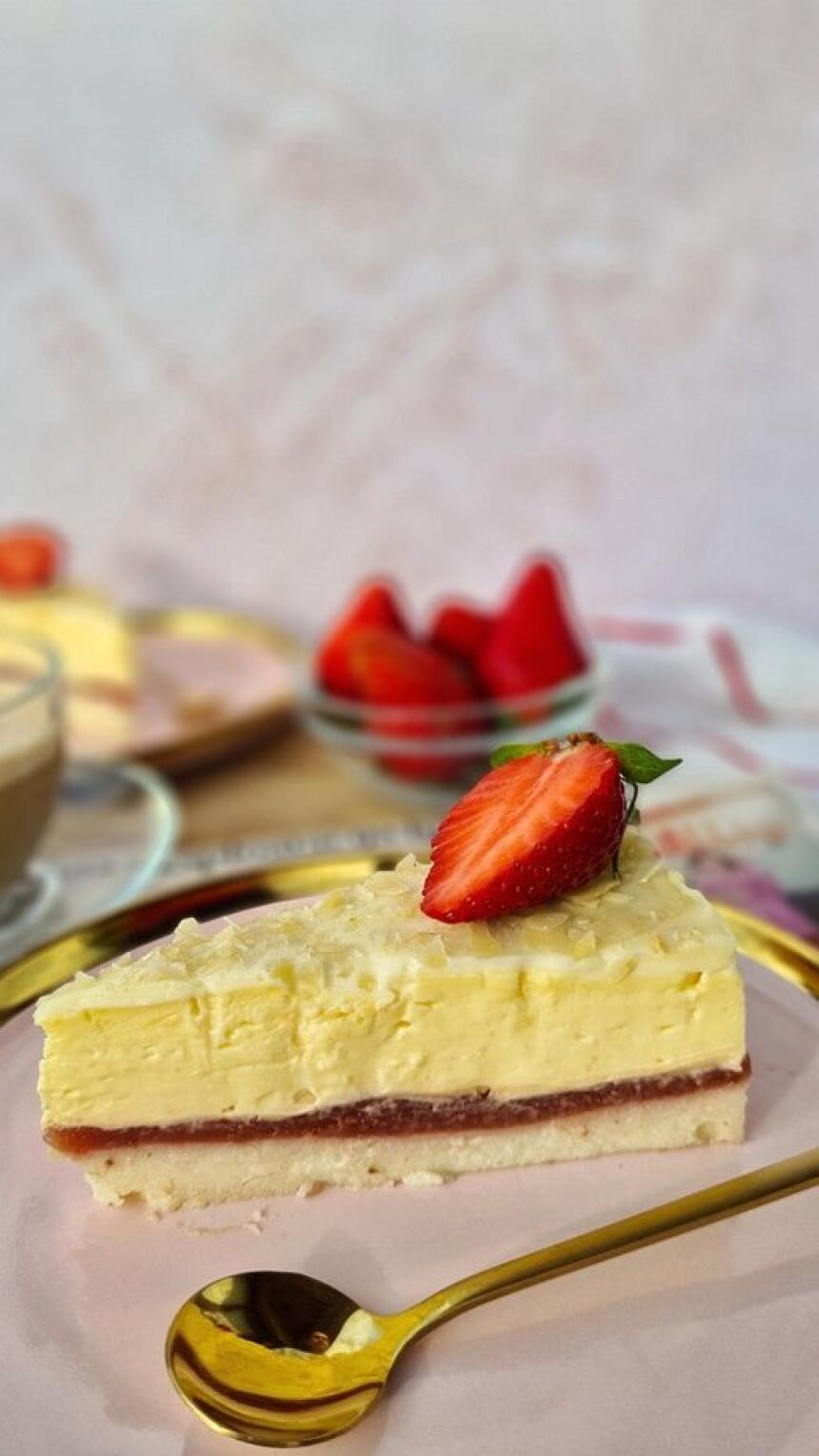 Imamo recept za kremastu tortu kojom ćemo službeno otvoriti sezonu jagoda