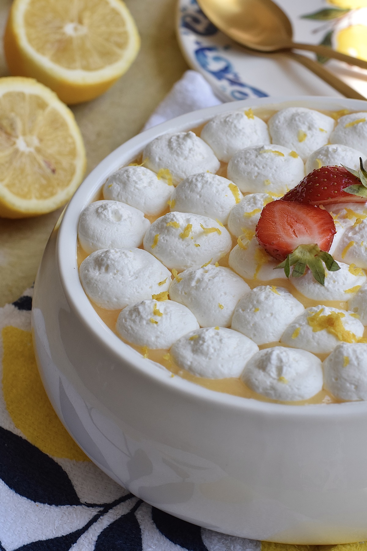 Imamo recept za tiramisu s limunom koji će vas okusima teleportirati u Italiju