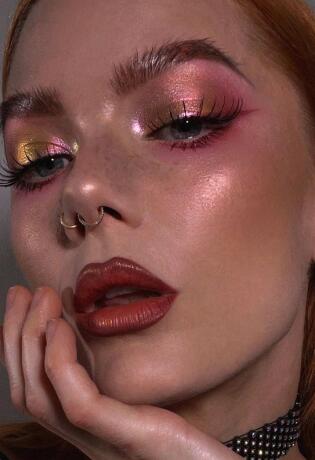 Linda će vas inspirisati da se za naredni makeup look poigrate s bojama
