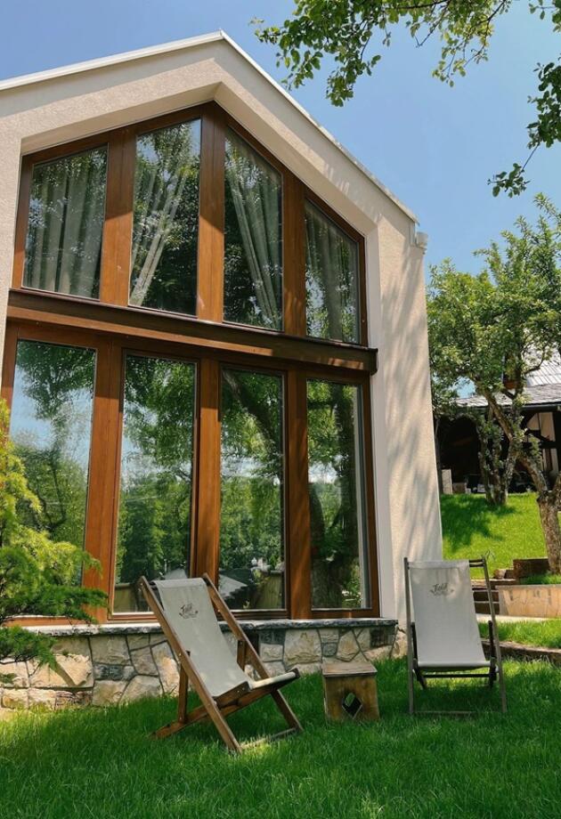 Toplik Resort: Savršen spoj modernog dizajna u prirodnom okruženju