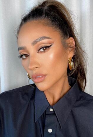 Idemo korak dalje: Otkrijte čari graphic eyeliner looka